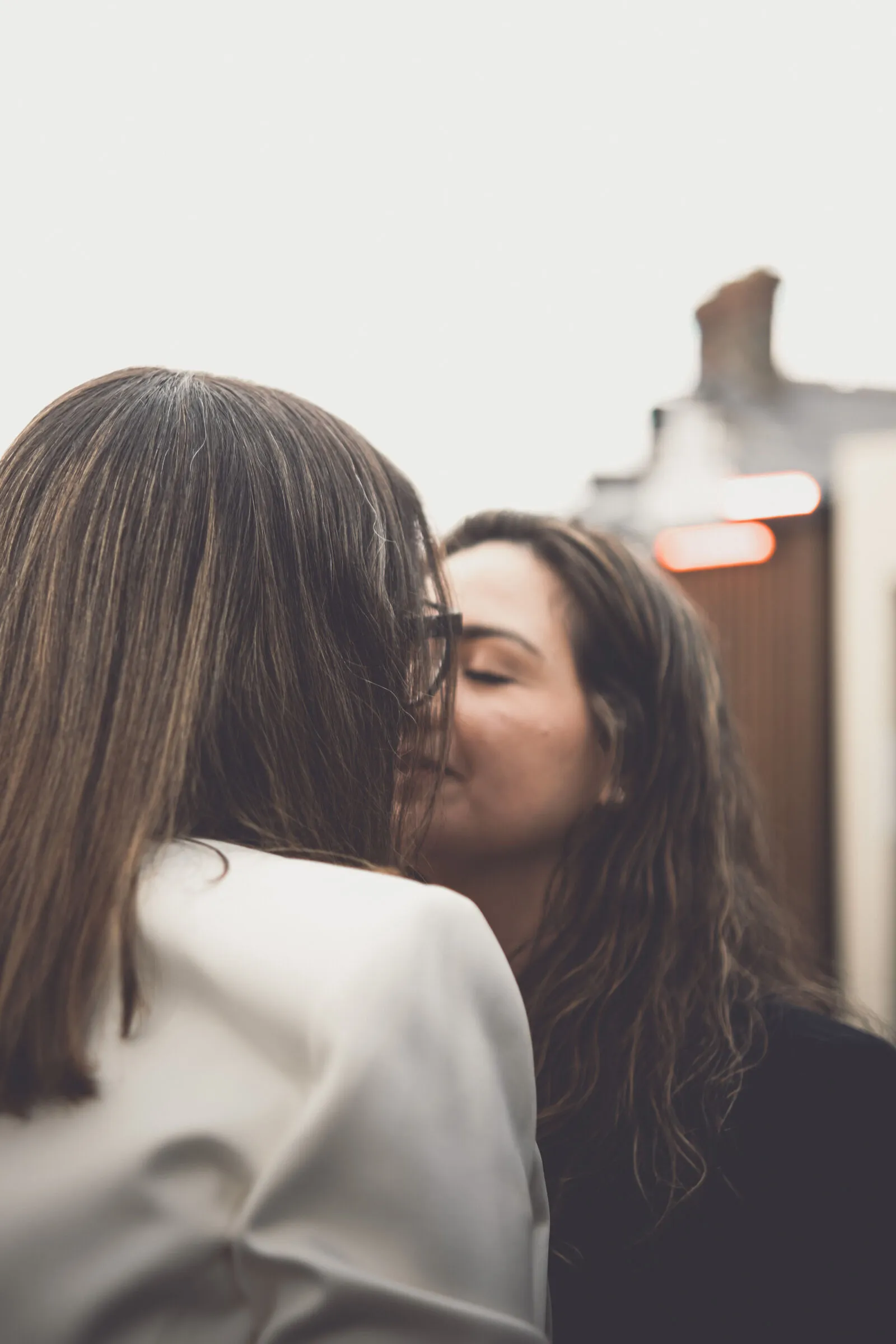 Amanda & Gabi — couple portrait (05), wedding photography by Anna Mello Studios, Dublin