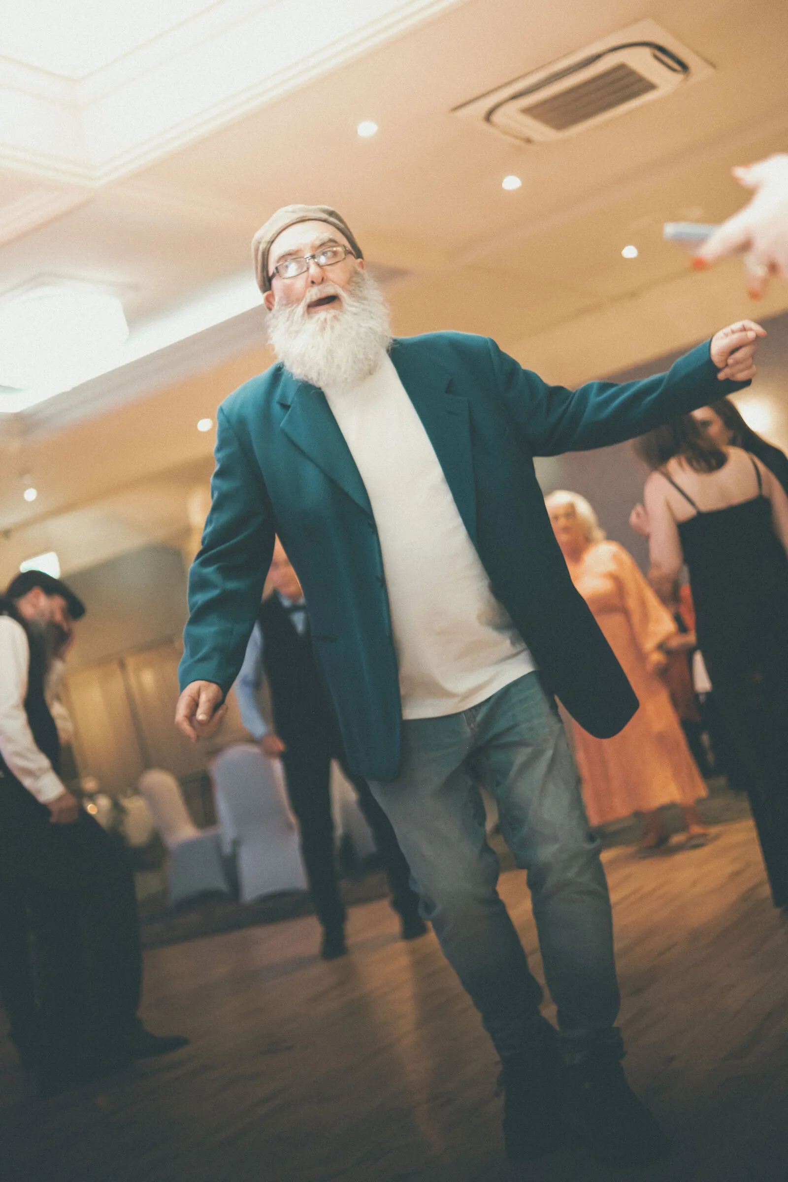Candy & James — reception party (34), wedding photography by Anna Mello Studios, Dublin