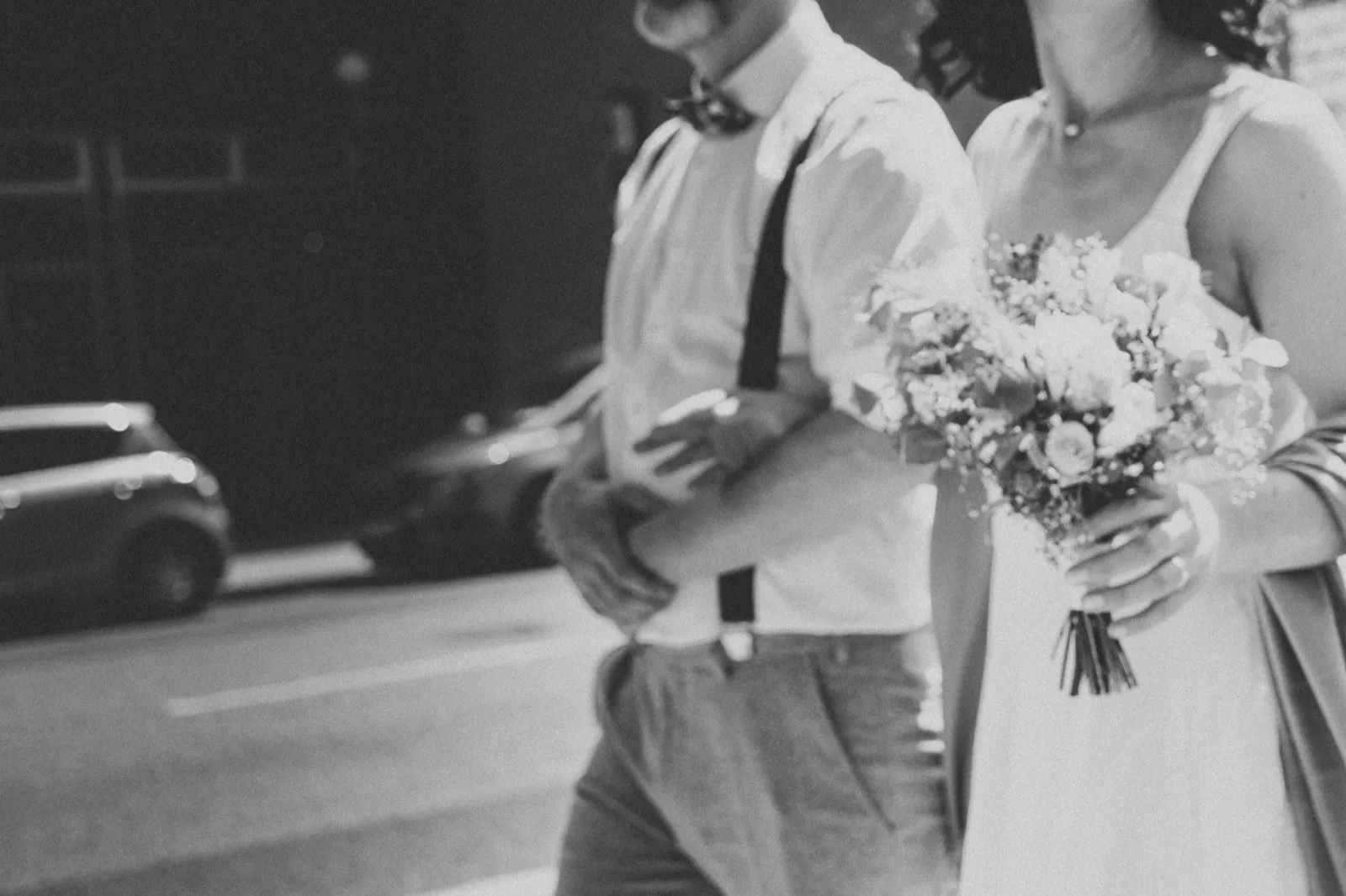 John & Emma — the walk (06), wedding photography by Anna Mello Studios, Dublin