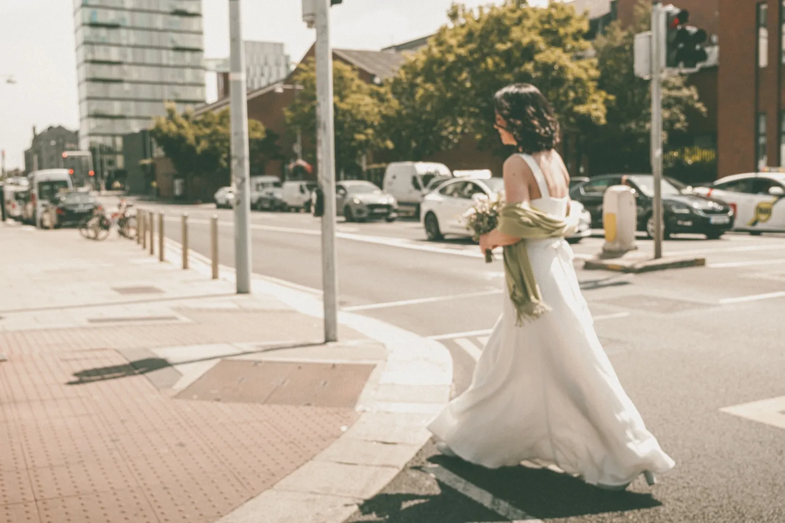 John & Emma — the walk (07), wedding photography by Anna Mello Studios, Dublin