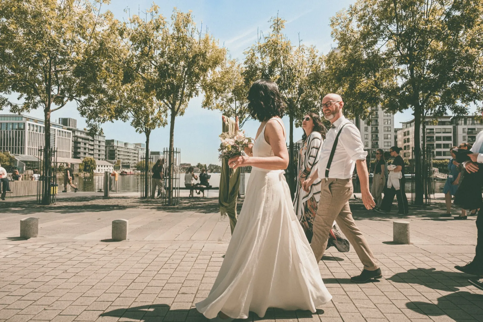 John & Emma — the walk (08), wedding photography by Anna Mello Studios, Dublin