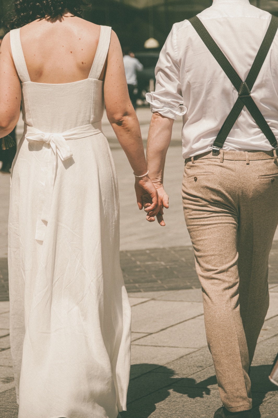 John & Emma — the walk (09), wedding photography by Anna Mello Studios, Dublin