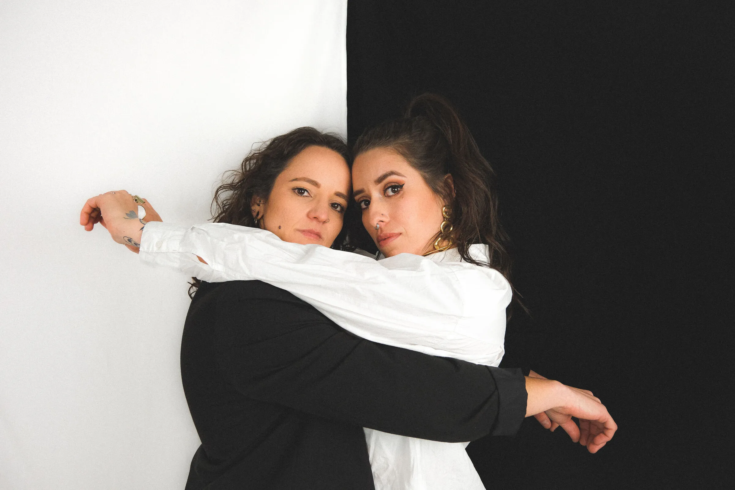 Nai & Hanna — studio editorial ensaio, Dublin