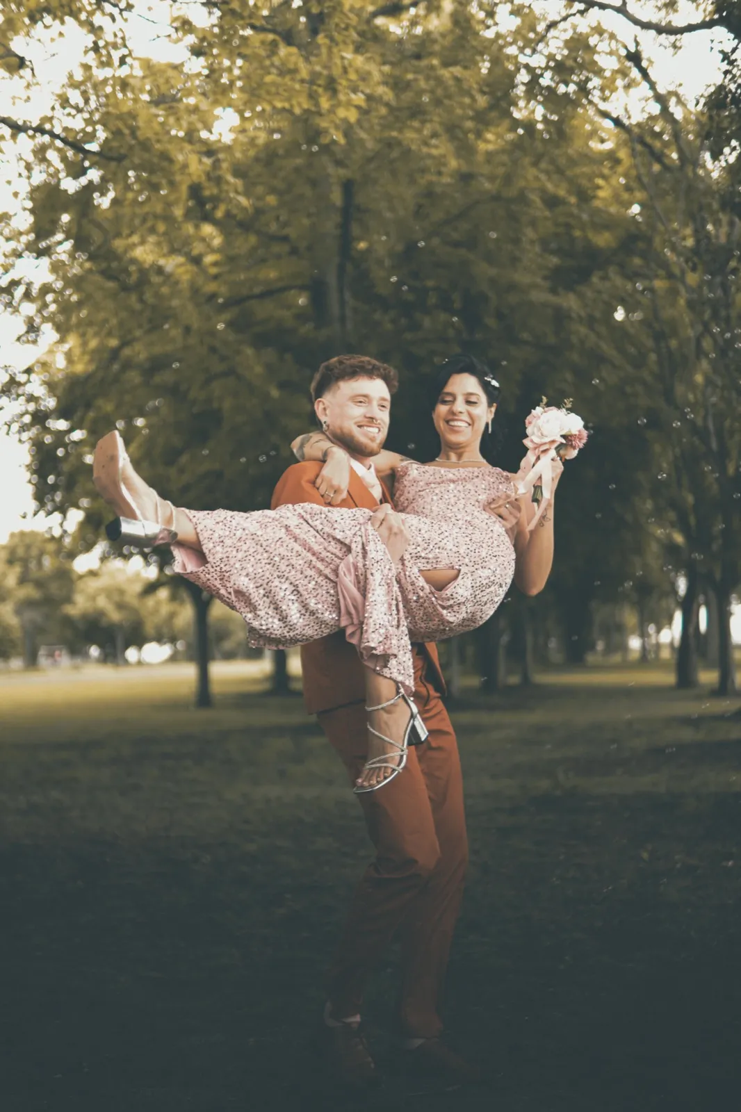Will & Lais — the two (10), wedding photography by Anna Mello Studios, Dublin